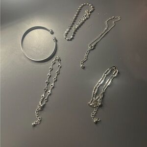 Elegant Silver Jewelry Set